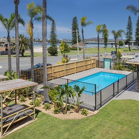 South Pacific Palms Motor Inn Tuncurry Εξωτερικό φωτογραφία
