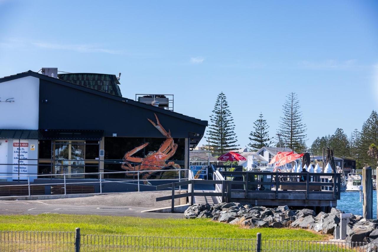 South Pacific Palms Motor Inn Tuncurry Εξωτερικό φωτογραφία