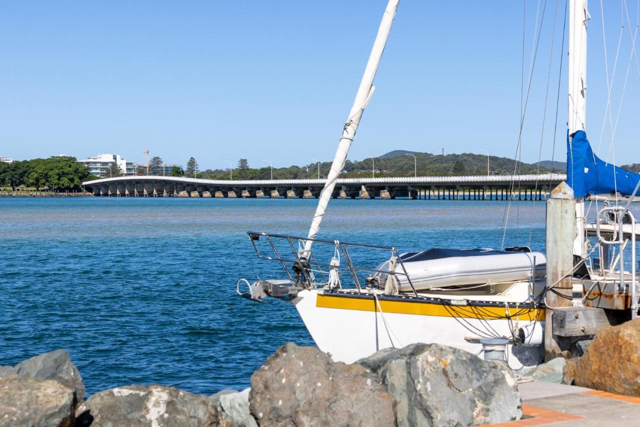 South Pacific Palms Motor Inn Tuncurry Εξωτερικό φωτογραφία
