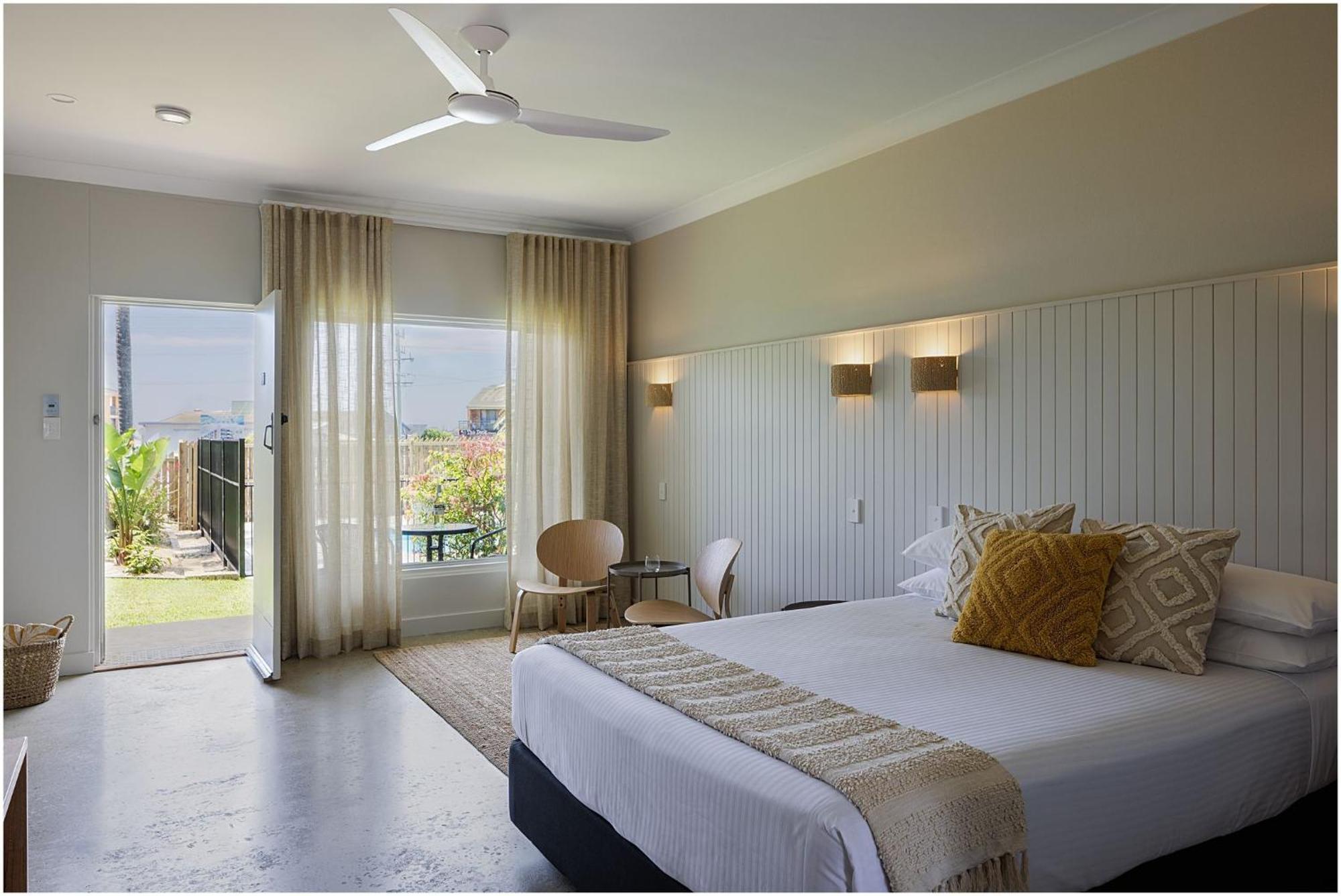 South Pacific Palms Motor Inn Tuncurry Εξωτερικό φωτογραφία